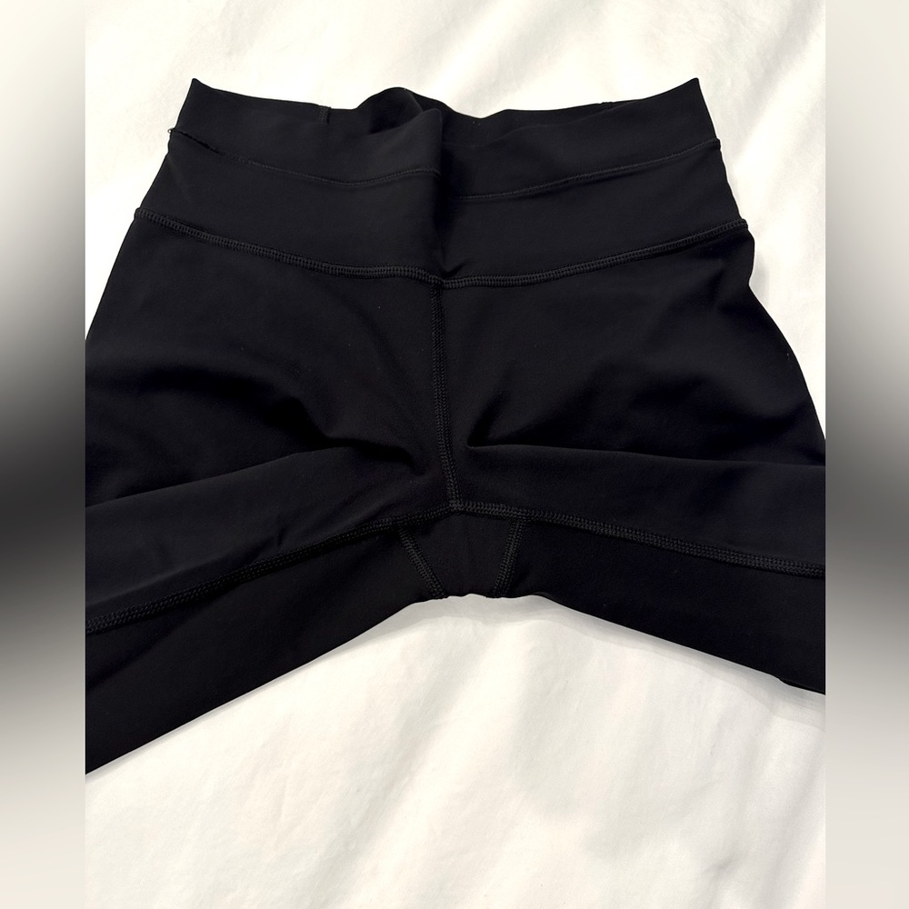 Lululemon invigorate crop black legging size 2 - Picture 9 of 13
